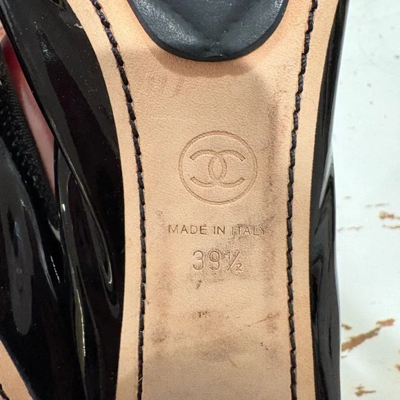Chanel Glossy Black Women's Heels - Picture 4 of 5